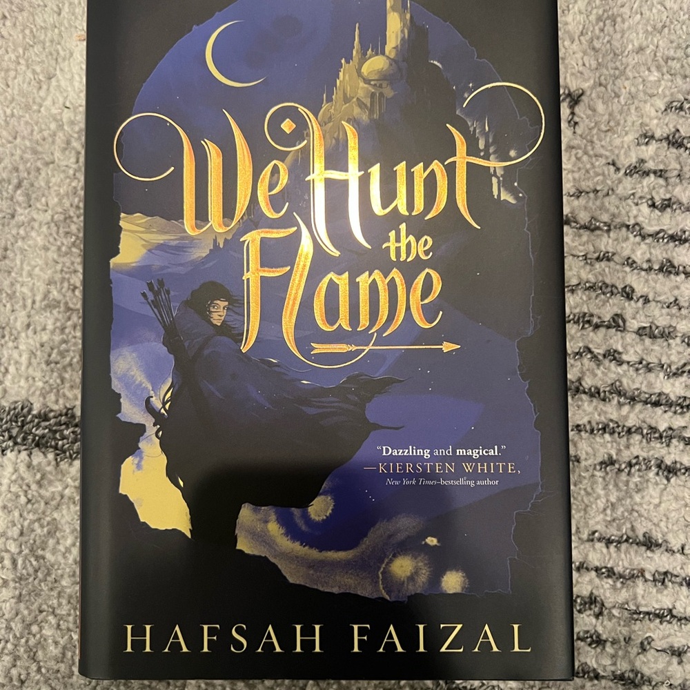 We Hunt the Flame by Hafsah Faizal